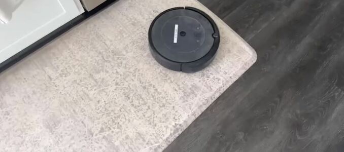 iRobot Roomba i4 review