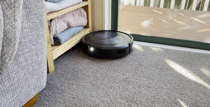 iRobot Roomba j7+ Cleaning Tests